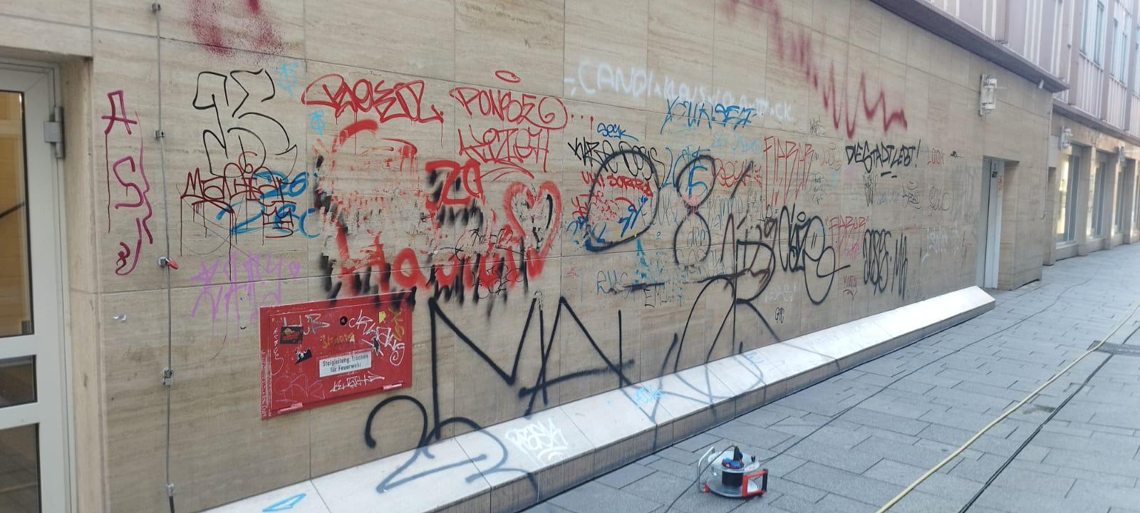Graffiti grafitti reinigung reinigungsfirma experte Göttingen Northeim und umgebung Theune Glas und Gebäudereiniger Graffiti grafitti reinigung reinigungsfirma experte Göttingen Northeim und umgebung Theune Glas und Gebäudereiniger